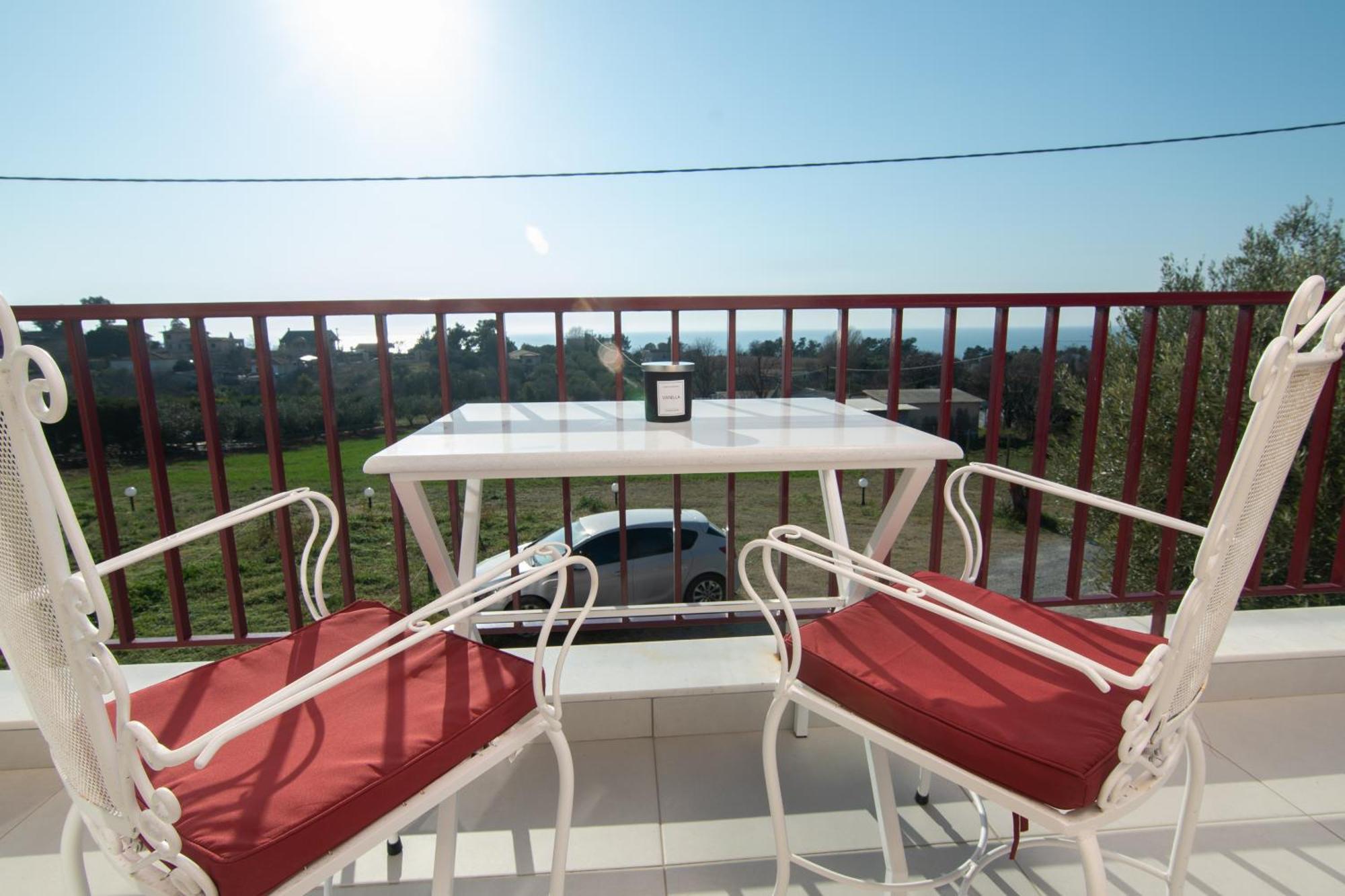 Olea Apartments Palioura Епаномі Екстер'єр фото